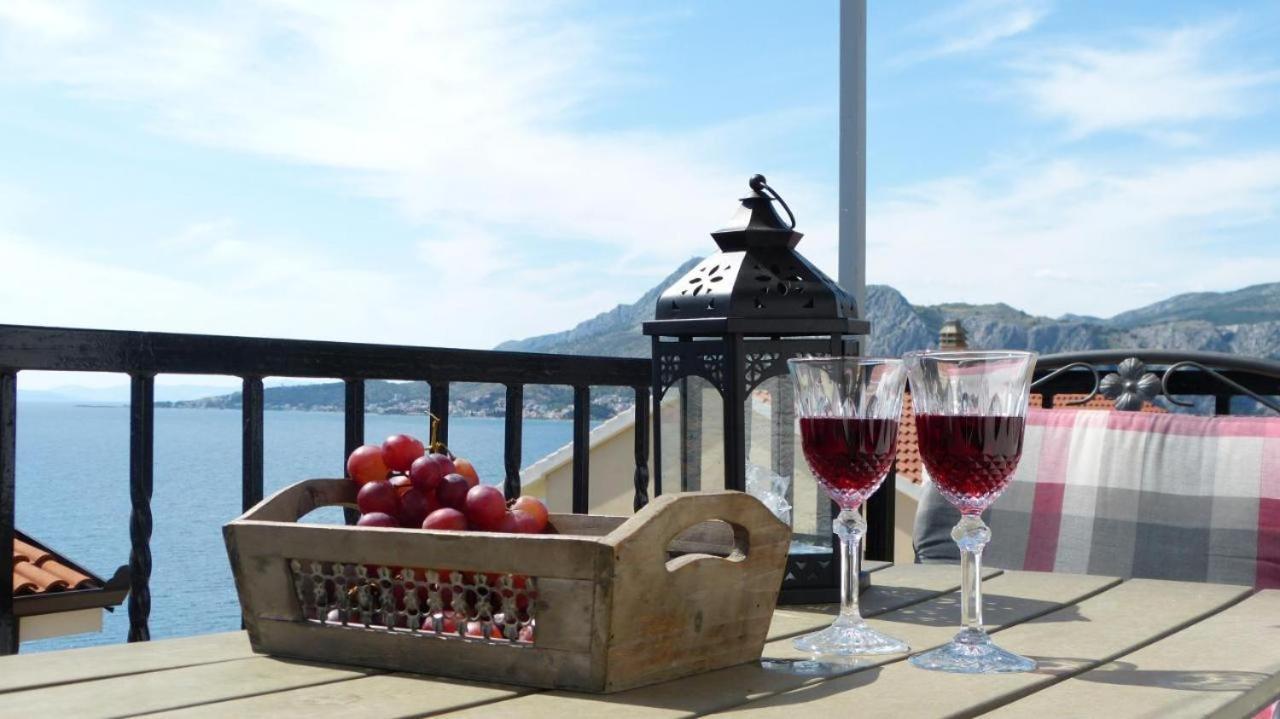 Beach Apartments Nemira Omiš Zewnętrze zdjęcie